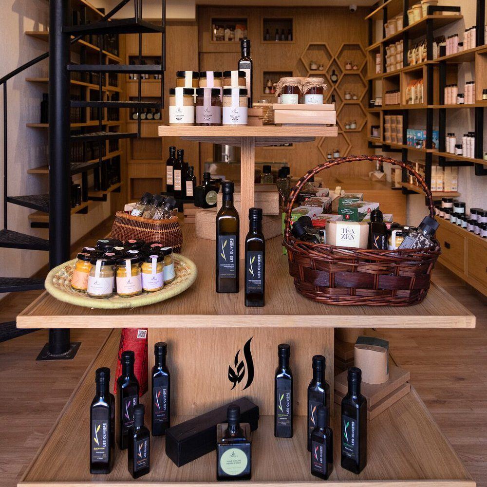 Huiles d'olive, miels et paniers dans la boutique Osouly